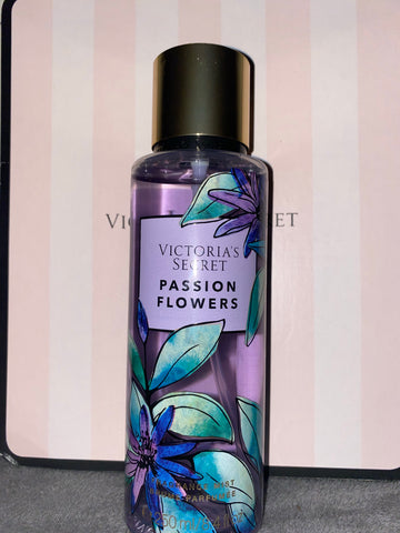 VS Passion Flowers Mist