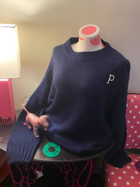 Thick Sweatshirt Pink “P” Sweatshirt