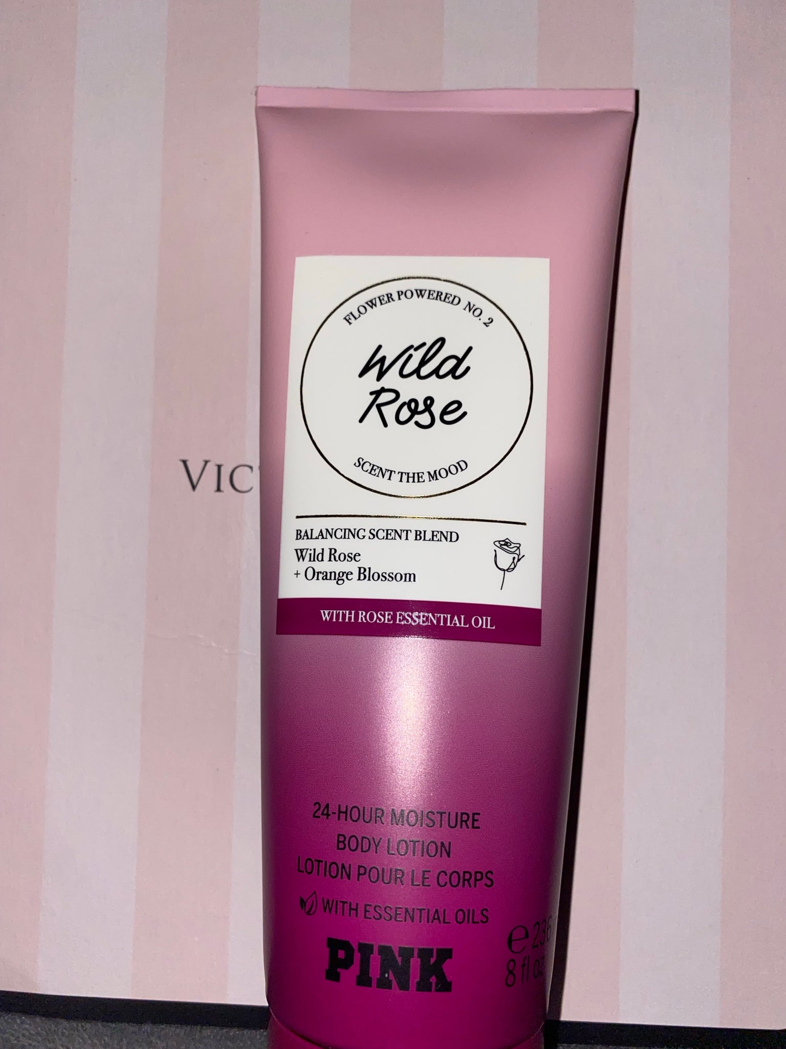 VS Pink Wild Rose Lotion